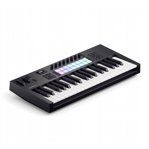 Novation Launchkey 37 [MK4]