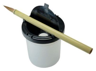 JAS: Water Pot with No-Spill Lid: 3in diameter